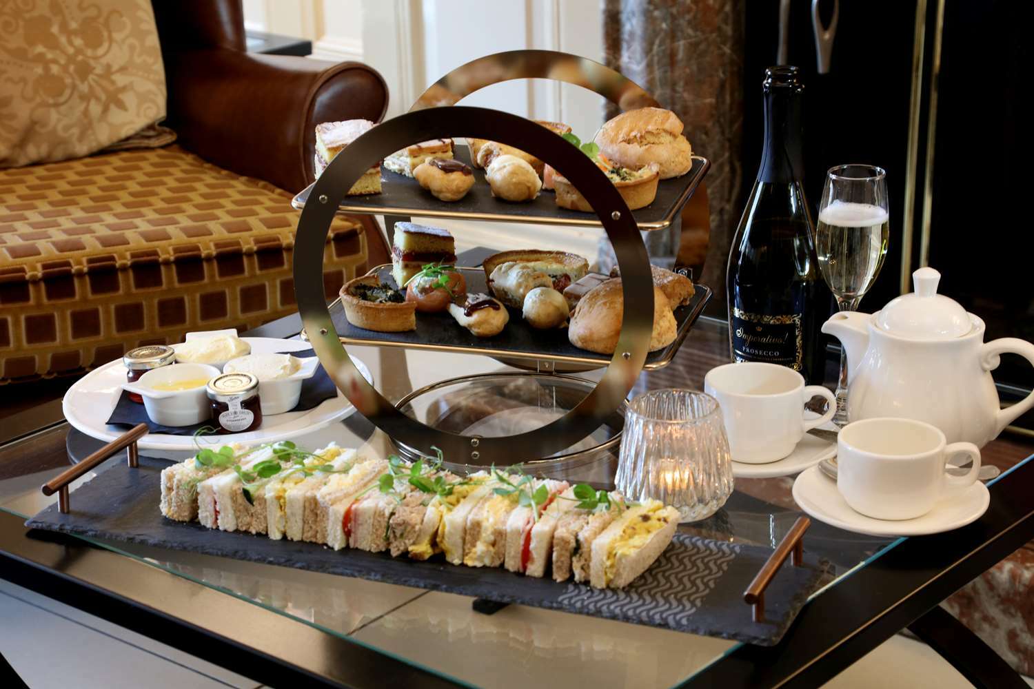 Crown & Mitre Hotel Карлайл Ресторан фото